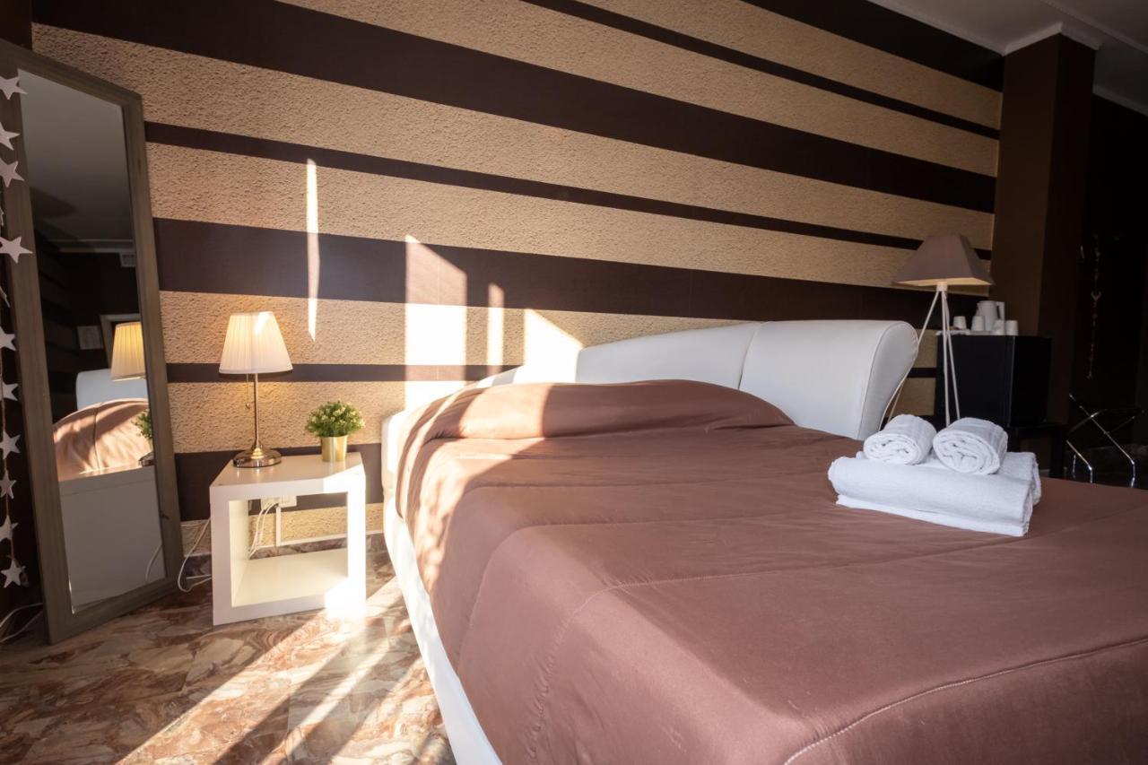 Cconforthotels R&B Semplici Emozioni Bari Ngoại thất bức ảnh
